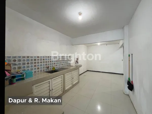 image  RUMAH BABATAN PILANG DEKAT PAKUWON MALL, DEKAT LONTAR, DEKAT KAMPUS UNESA LIDAH  (3)