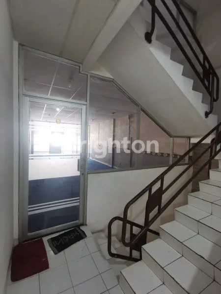 image RUKO 3 LANTAI DI PERMATA KOTA JAKARTA UTARA (5)