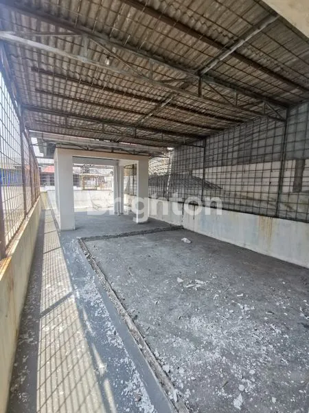 image RUKO 3 LANTAI DI PERMATA KOTA JAKARTA UTARA (8)