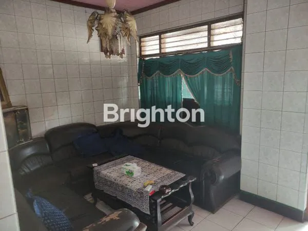 image RUMAH 2 LANTAI DI BLITAR (2)