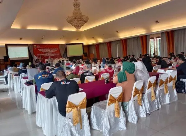 image VILLA MEWAH DAN LUAS EX ISTANA NELAYAN, STRATEGIS DI TENGAH2 KAWASAN WISATA CIPANAS- PUNCAK (8)