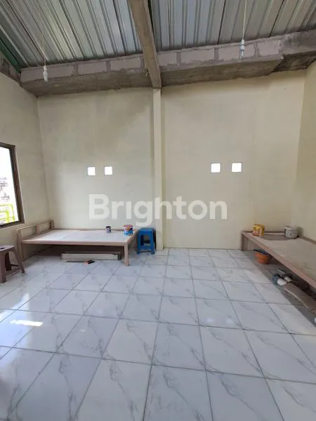 image RUMAH 3 LANTAI SIAP PAKAI COCOK BUAT USAHA DI MOJOSONGO SOLO (3)