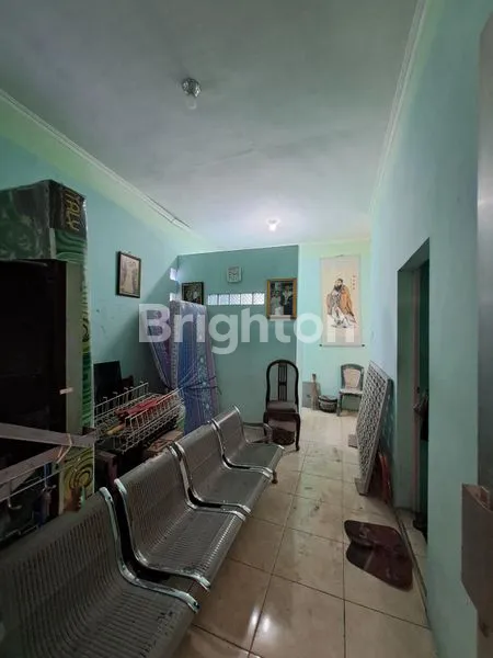 image RUMAH 3 LANTAI SIAP PAKAI COCOK BUAT USAHA DI MOJOSONGO SOLO (4)