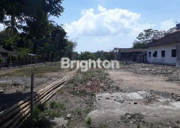 image TANAH LUAS NOL JALAN RAYA TULUNGAGUNG (6)