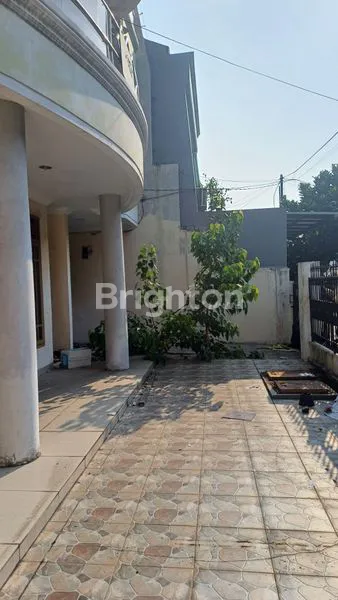 image RUMAH SUNTER JAKARTA UTARA 3 LANTAI (3)