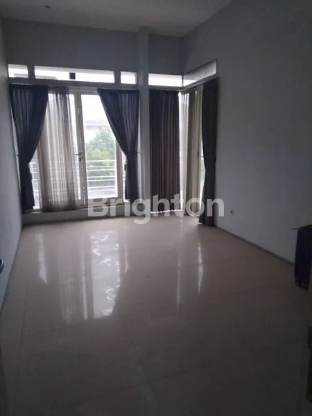 image TAMAN PONDOK INDAH (2)