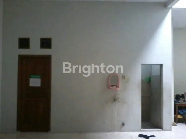 image RUMAH BEBAS BANJIR 2,5 LANTAI DI JL. PERMAI 4 NO.05 JAKASAMPURNA BEKASI BARAT (3)