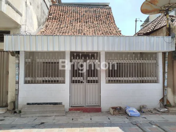 image RUMAH BAWAH 1 M DI SURABAYA PUSAT JALAN PRABAN (1)