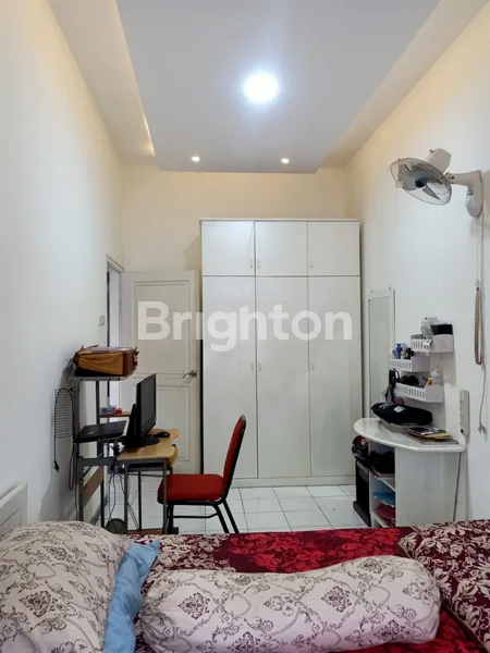 image RUMAH 2 LANTAI SIAP HUNI FULL FURNISHED DEKAT KOTA BARU PARAHYANGAN (4)