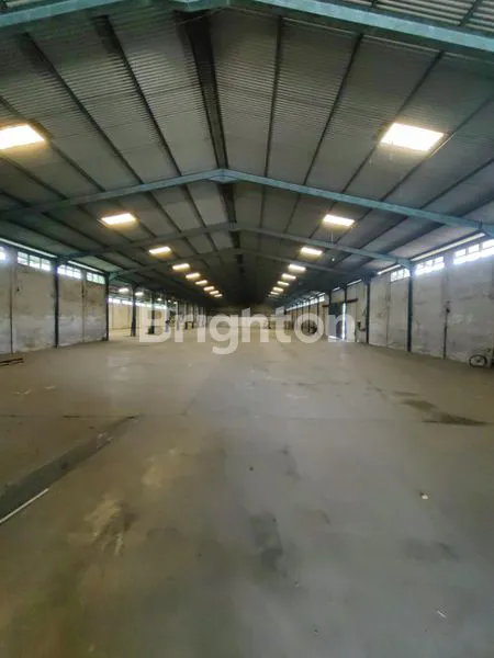 image GUDANG DI KARAWACI TANGERANG (3)