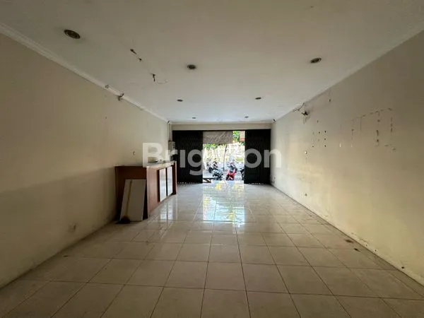 image RUKO AREA BISNIS STRATEGIS SOLO BARU (8)