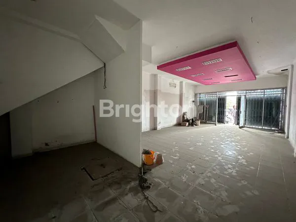 image RUKO BISNIS STRATEGIS PALUR KARANGANYAR (3)