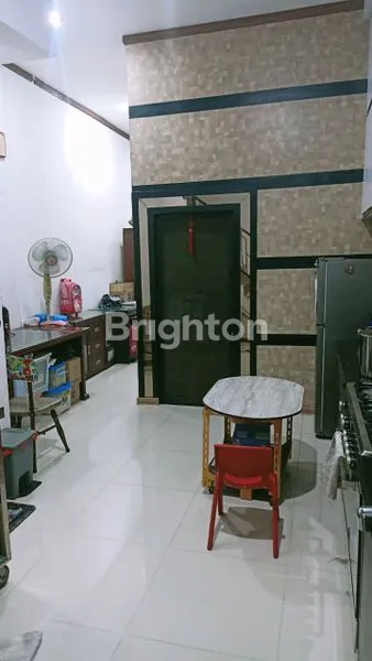 image RUKO INTI KOTA. JL. PUNAK. SEMI FURNISHED. DEKAT KAMPUS UNPRI, PLAZA MEDAN FAIR & BRASTAGI GATOT SUBROTO (7)