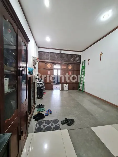 image RUKO INTI KOTA. JL. PUNAK. SEMI FURNISHED. DEKAT KAMPUS UNPRI, PLAZA MEDAN FAIR & BRASTAGI GATOT SUBROTO (2)