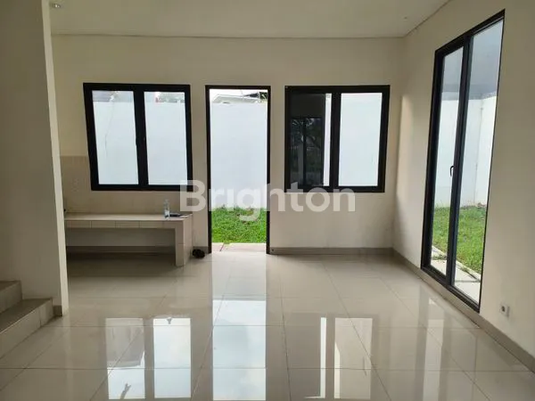 image RUMAH HOOK 2 LANTAI CLUSTER SHINANO JGC CAKUNG JAKARTA TIMUR (4)