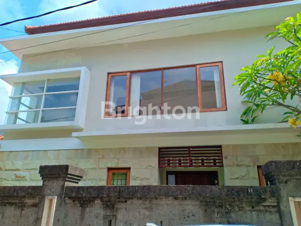 image RENT 4 BR CANGGU (8)