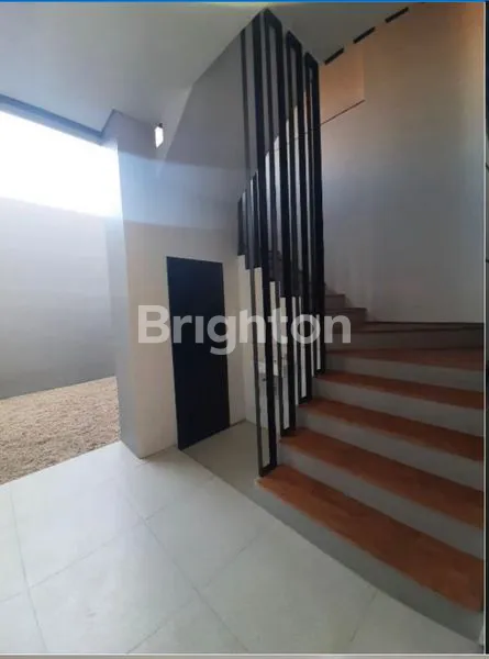 image RUKO 2 LANTAI BARU JADI AREA PADAT PENDUDUK DEKAT RS SANGLAH (4)