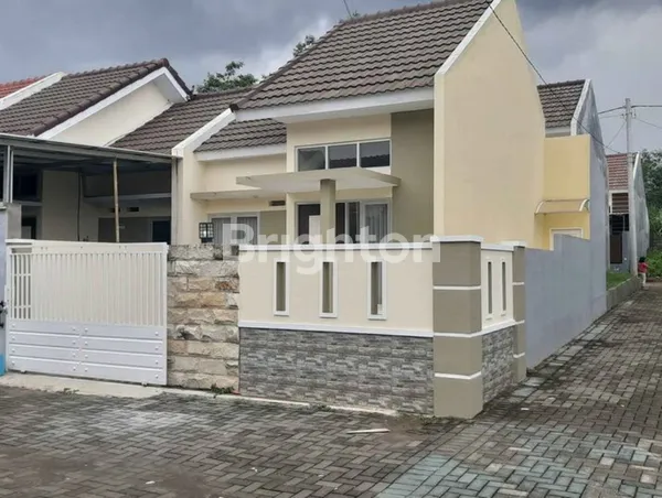 image RUMAH MINIMALIS DEKAT BANDARA, SHM, SIAP DITINGKAT (1)