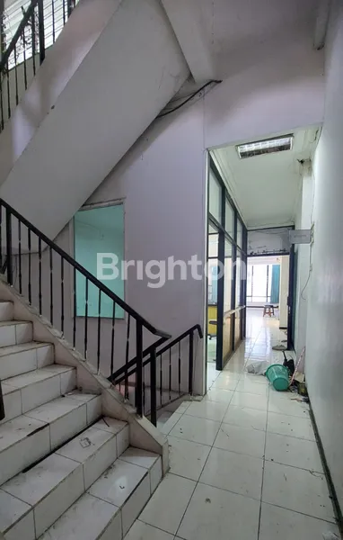 image RUKO STRATEGIS SIAP PAKAI DEKAT PASAR ATOM, KAPASAN, UNDAAN (3)