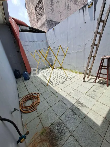 image RUMAH MINIMALIS FULL FURNISH DI PERUMAHAN BALIKPAPAN BARU (8)