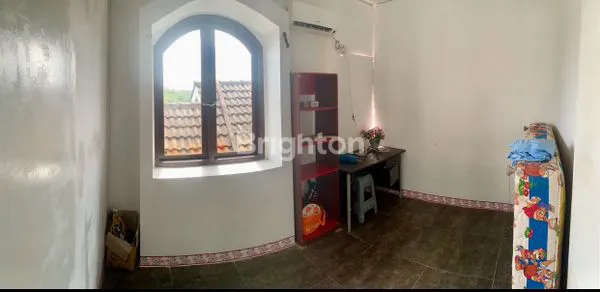 image RUMAH FURNISH DI PERUMAHAN REGENCY  (8)