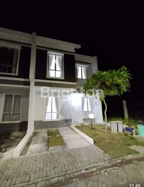 image RUMAH CANTIK GRAND CITY  DENGAN FURNITURE YANG BARU (1)