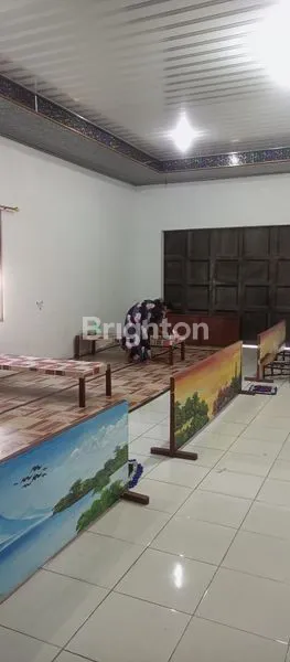 image RUANG USAHA BERHADAPAN DENGAN JALAN RAYA GUBUGAN (3)