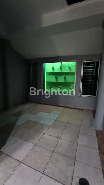 image RUKO 4 LANTAI SIAP PAKAI PETOJO CIDENG TIMUR JAKARTA PUSAT (2)