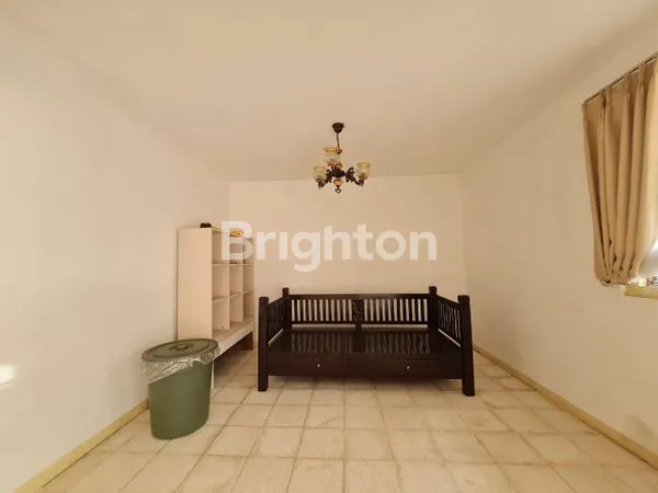 image RUMAH JALAN NIPAH KEBAYORAN BARU JAKARTA SELATAN (4)