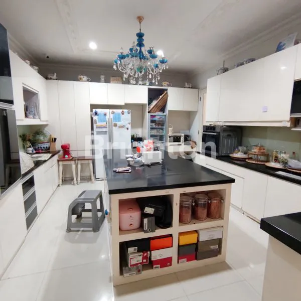 image RUMAH CASA GOYA PARK RESIDENCE UKURAN 13X20 FURNISH KEBON JERUK JAKARTA BARAT (4)