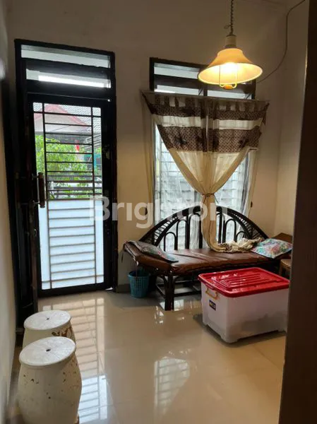 image RUMAH 2 LANTAI SIAP HUNI DI TANJUNG REJO, MEDAN SUNGGAL. (1)