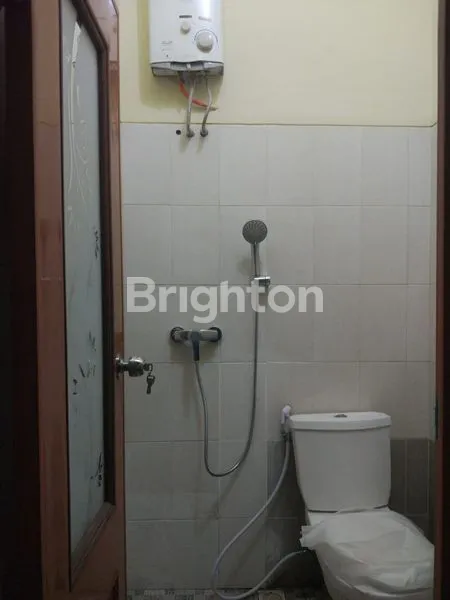 image DISEWAKAN RUMAH DG PERABOT SOEKARNO HATTA MALANG (8)