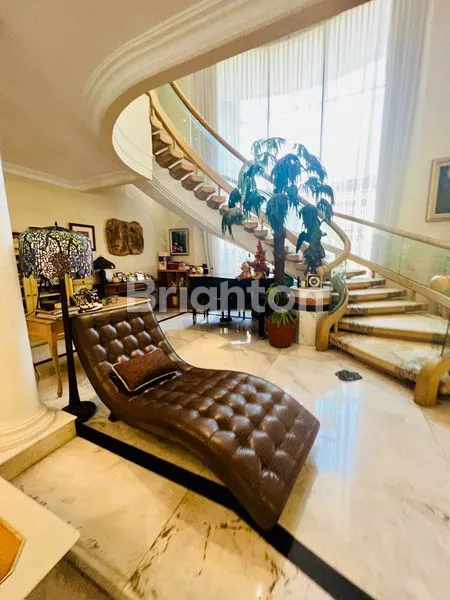 image FOR SALE! BIG LUXURY HOUSE KAWASAN MEGA KUNINGAN, JAKARTA SELATAN. LOKASI ELIT, SUPER STRATEGIS (6)
