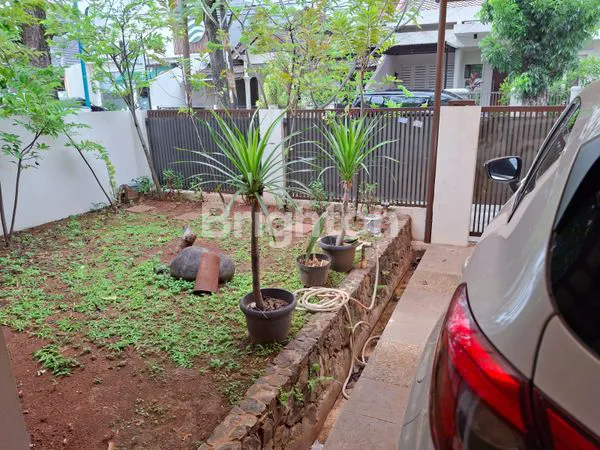 image RUMAH ASRI GRIYA LOKA BSD - LETAK STRATEGIS (5)