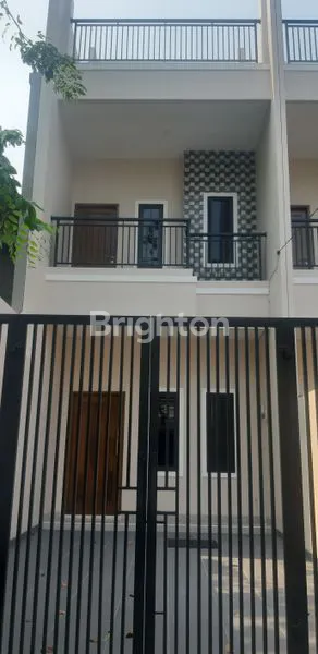 image RUMAH BARU 3LANTAI JALAN 3 MOBIL,GARASI 1MOBIL  TANJUNG DUREN RAYA INI (1)