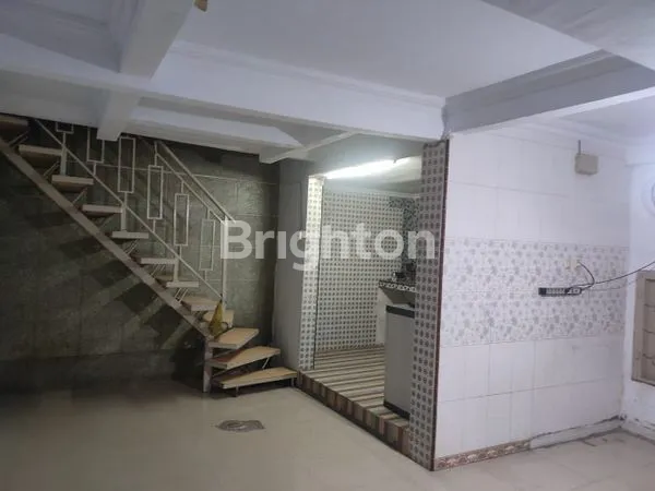 image WOW TURUN HARGA RUMAH PADEMANGAN DARI 3M CUMA 2,75M AJA (4)