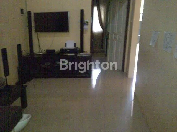 image RUMAH 2 LANTAI, RENOVASI SIAP HUNI DI SIDOARJO (1)