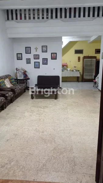 image RUMAH ASRI SIAP HUNI DI TENGAH KOTA PASURUAN (2)