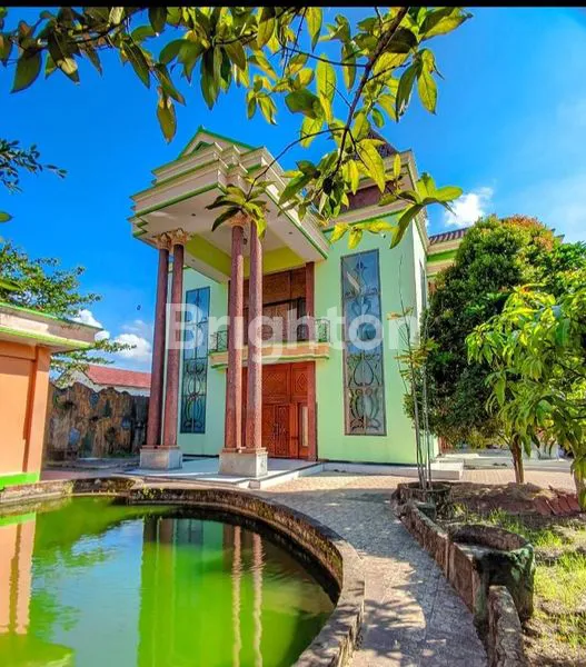 DIJUAL RUMAH MEWAH TENGAH KOTA SAMARINDA