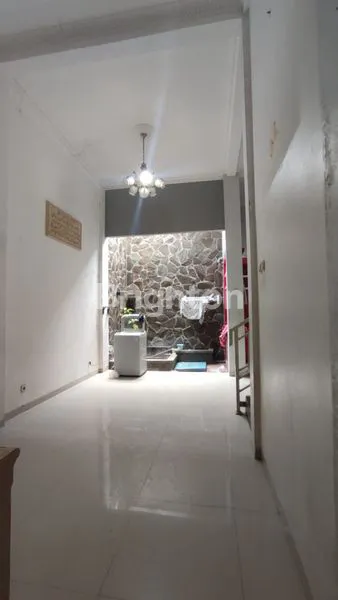 image RUMAH MURAH STRATEGIS 2 LANTAI PUCANG GADING (7)