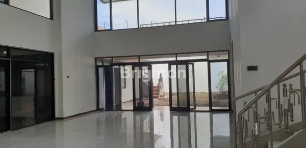 image RUMAH 2 LANTAI DEKAT GALAXY MALL PAKUWON CITY KERTAJAYA MANYAR KALIJUDAN MULYOSARI SUTOREJO WISMA PERMAI UNAIR ITS DR SOETOMO (3)