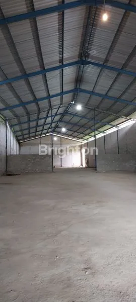 image GUDANG DIKAWASAN INDUSTRI SUMBER BALIKPAPAN (2)
