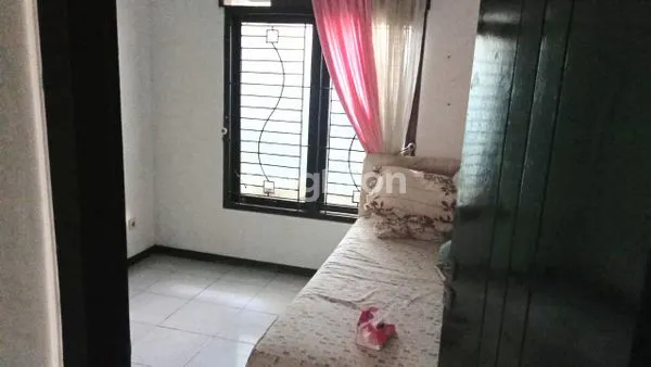 image RUMAH MINIMALIS SEMI FURNIS DI WIKA BALIKPAPAN (3)