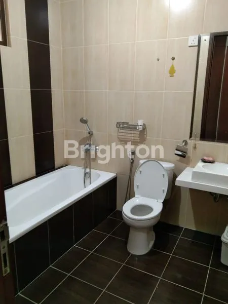 image RUMAH BAGUS DI GREEN COVE BSD (2)