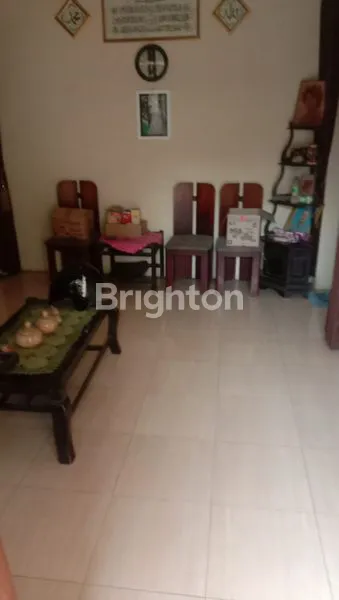 image RUMAH KENDANGSARI DEKAT ROYAL PLAZA JEMURSARI (3)