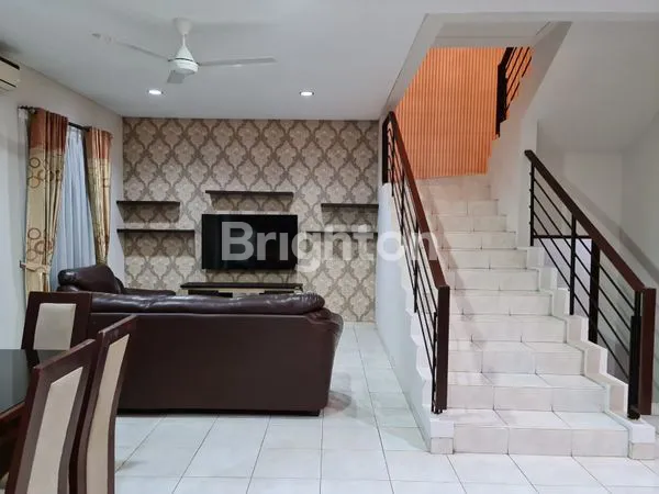 image RUMAH 2 LANTAI GREENCOVE BSD (3)