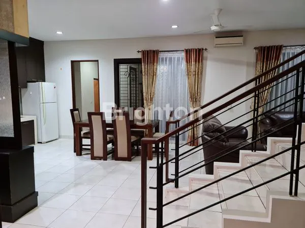 image RUMAH 2 LANTAI GREENCOVE BSD (1)