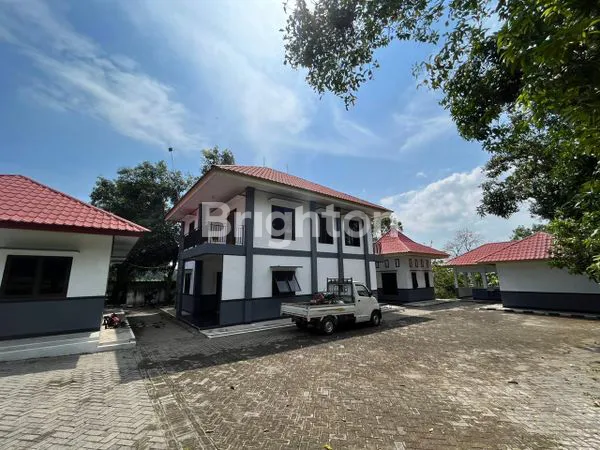 image DISEWAKAN GUDANG LUAS LOKASI STRATEGIS DI KOTA BOJONEGORO (5)