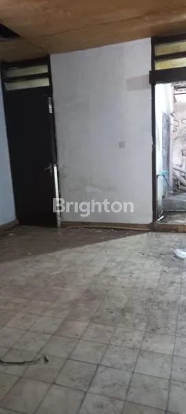 image RUMAH UNTUK TEMPAT USAHA JL ASEM (3)