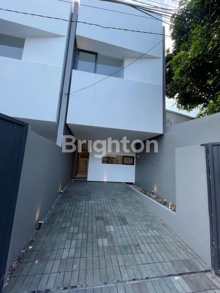 image RUMAH GRESS MINIMALIS 2 LANTAI LEBAK JAYA READY 3 UNIT (2)